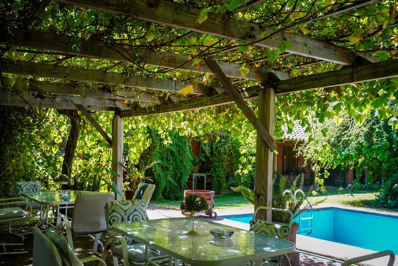 Entre Vinas Bed & Breakfast Санта Крус Екстериор снимка