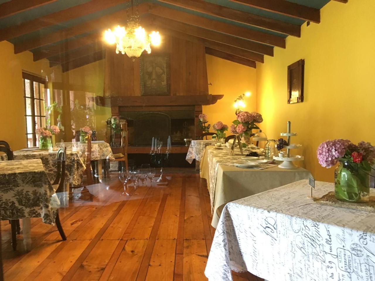 Entre Vinas Bed & Breakfast Санта Крус Екстериор снимка
